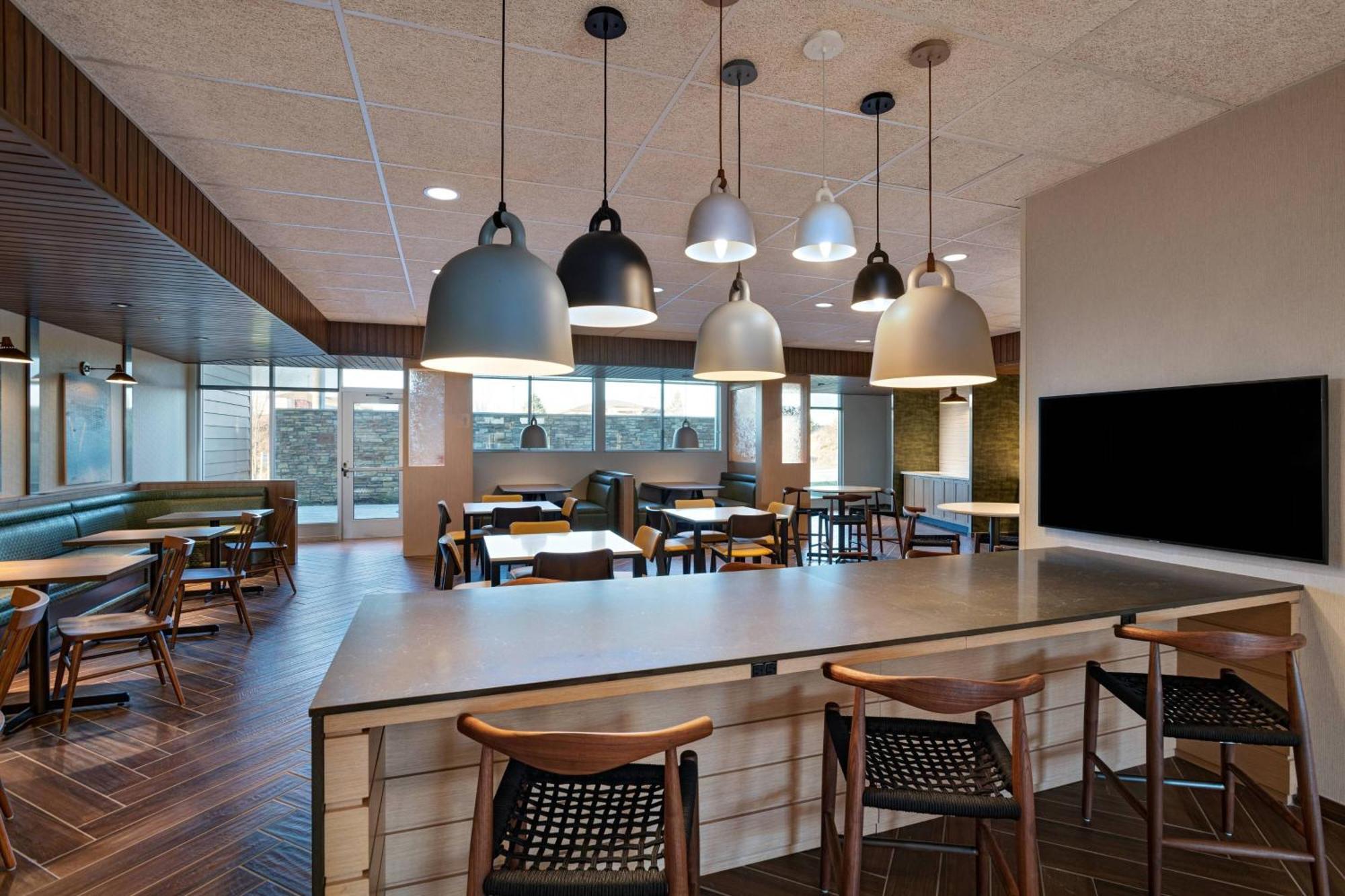 Fairfield Inn & Suites By Marriott Oskaloosa Экстерьер фото